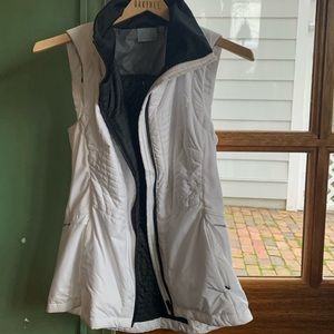 Beautiful athleta vest